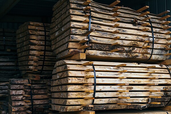 maschinelle Festigkeitssortierung von Holz